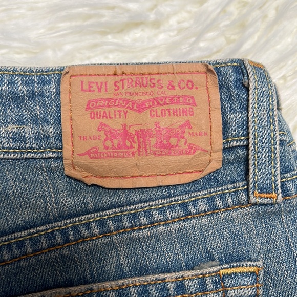 Levi’s - 503 Skinny Jeans - Picture 3 of 14